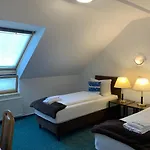 Rosengarten 3* Frankfurt (Oder)