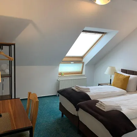 Rosengarten 3* Frankfurt (Oder)