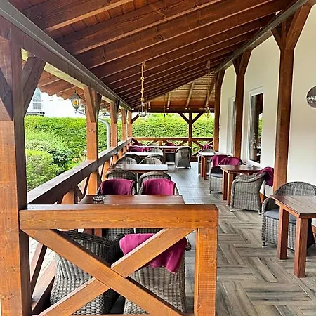 Rosengarten Hotel Frankfurt nad Odrou