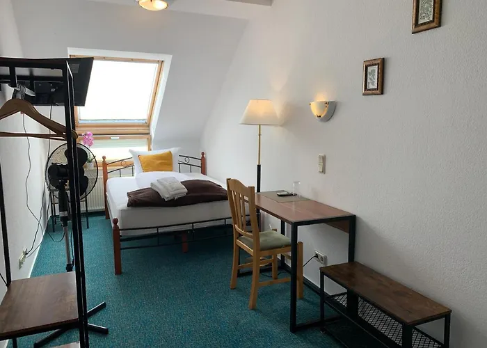 Rosengarten 3* فرانكفورت أودر